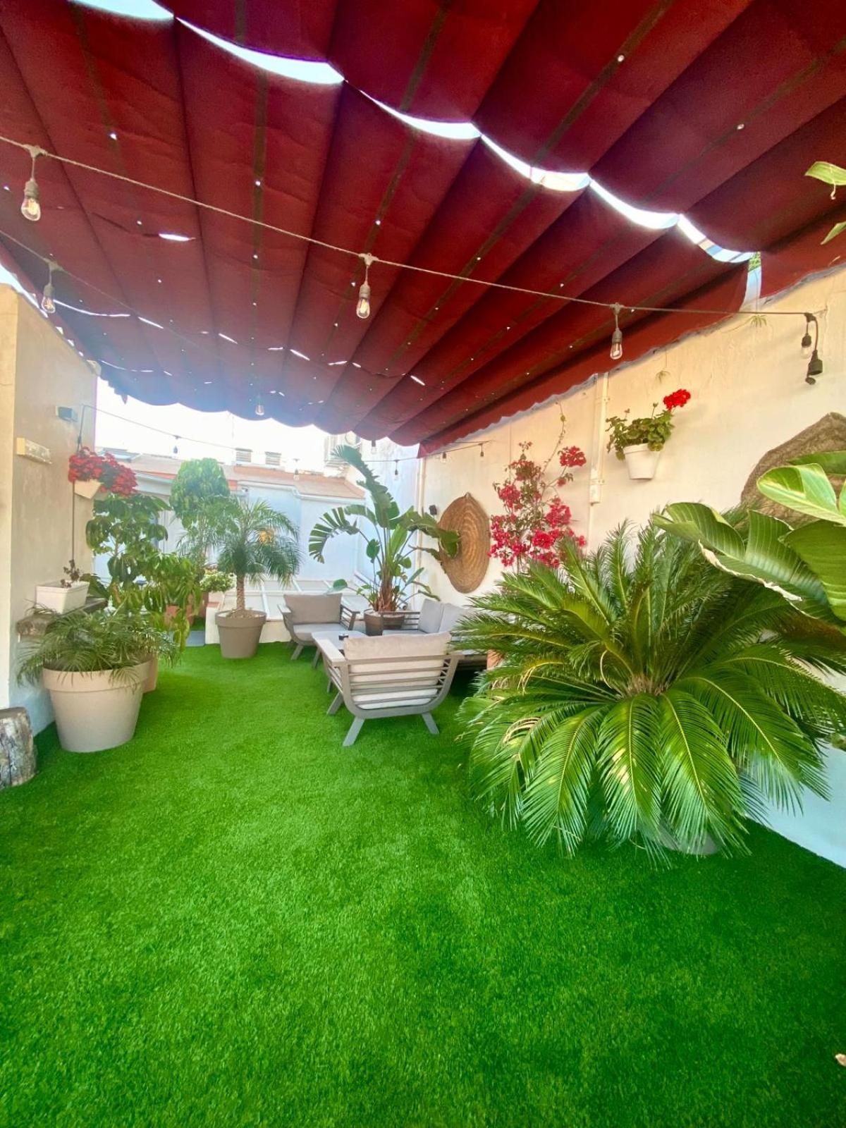 Atico Suite Con Terraza Totalmente Privada En Pleno Centro Historico De Sevilla Bagian luar foto