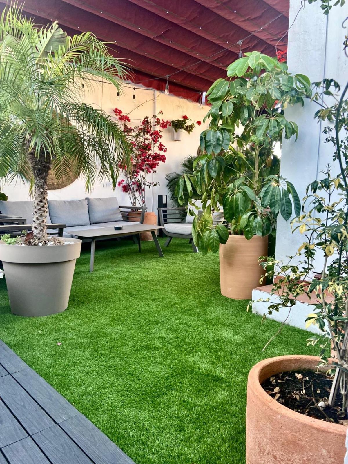 Atico Suite Con Terraza Totalmente Privada En Pleno Centro Historico De Sevilla Bagian luar foto